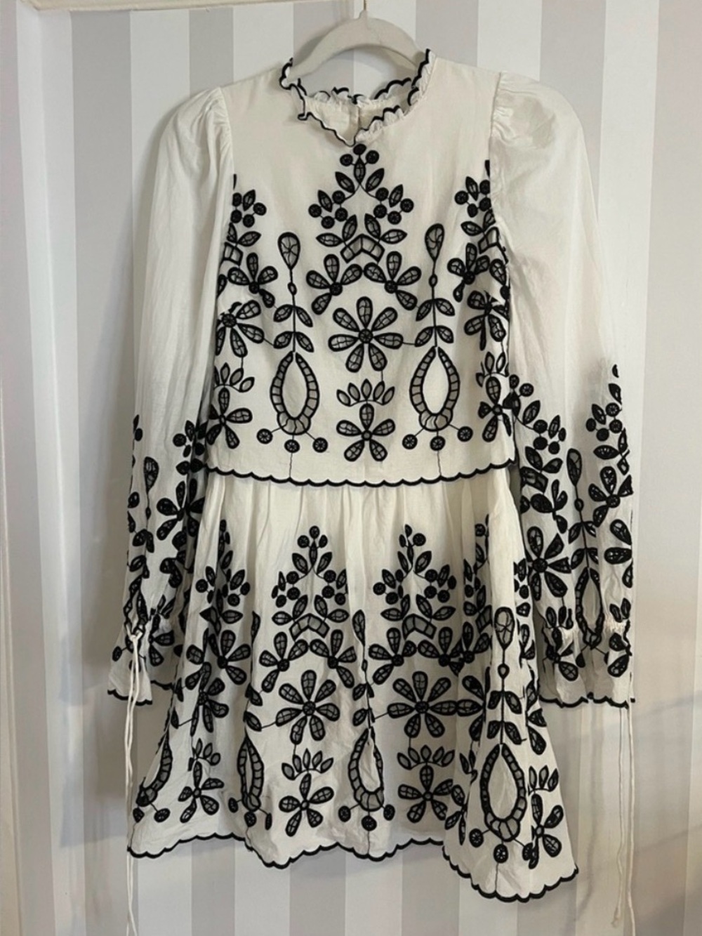 SAYLOR
Black and White Embroidered Magda Mini Dress S size